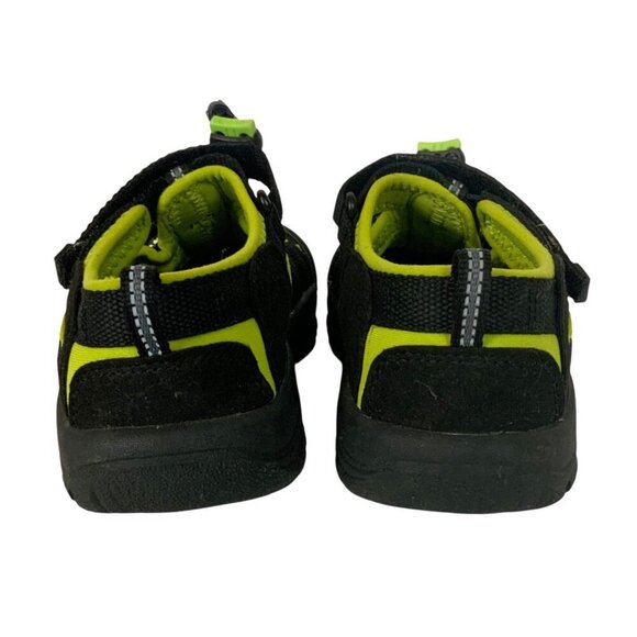 Keen Newport H2 Boys Sandals Size 13 Black Green Waterproof Washable - Picture 3 of 11